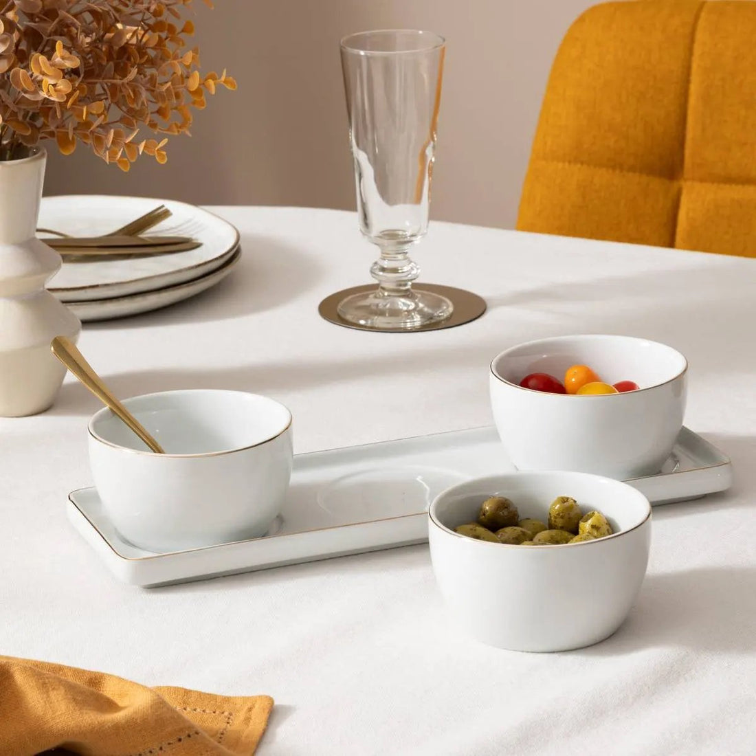 4-Piece Ceramic Appetizer Set - Dishware for Snacks - Oven & Dishwasher Safe Stoneware - Serving Board - Serving Board + Bowls - Tapas Set