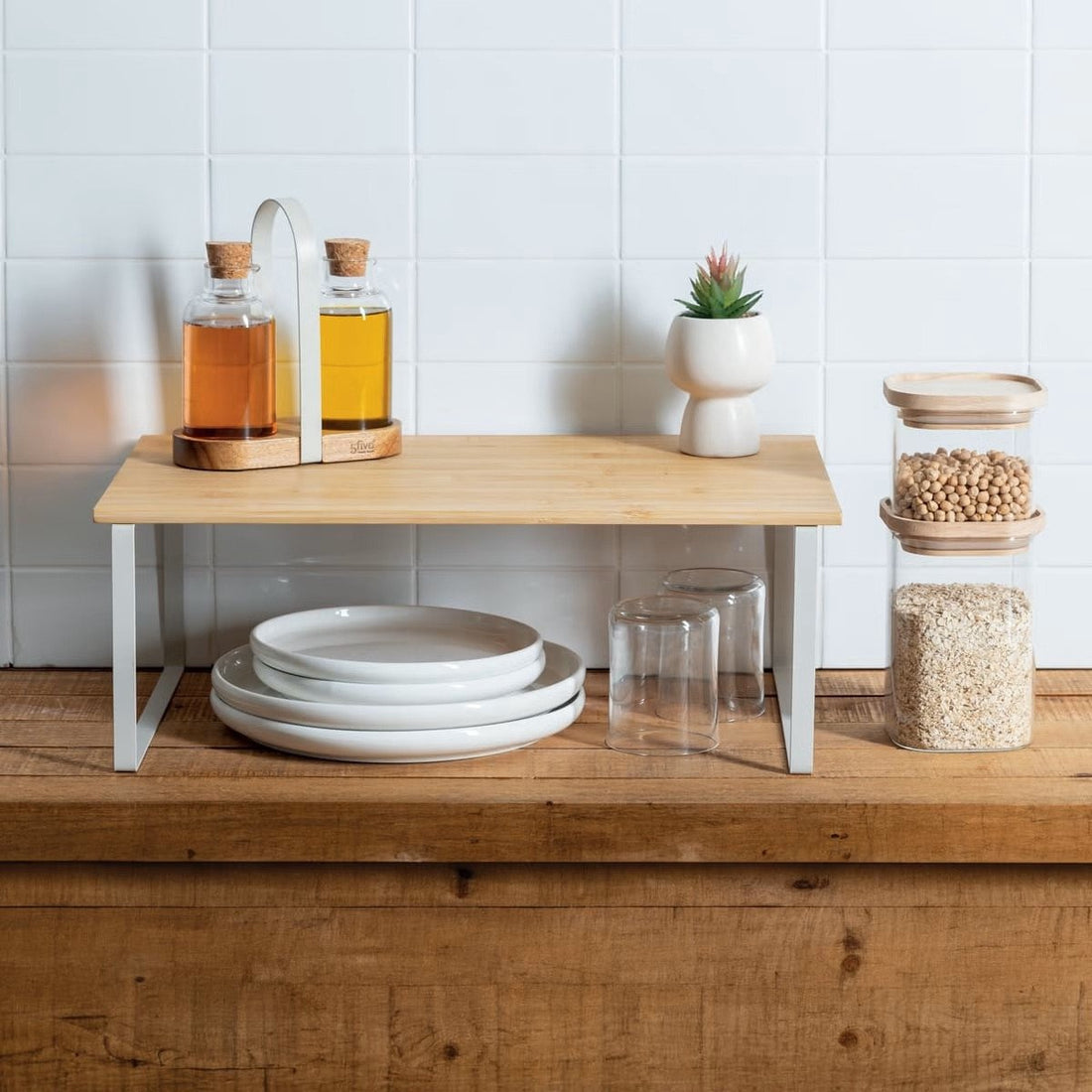 5Five Keuken / aanrecht rekje - metaal / bamboe hout - 50 x 30 x 18 cm - keuken organizer - naturel / wit - verhoger