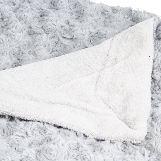 Atmosphera Bedspread / blanket / throw - silver grey - polyester - 120 x 160 cm - knotted design