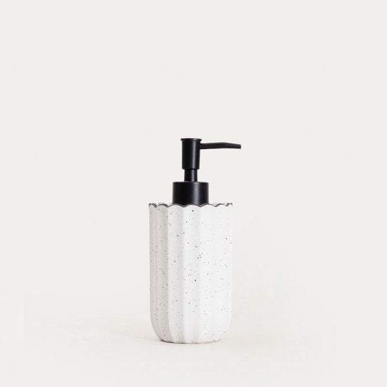 Homla Scallop zeepdispenser van keramiek – wit met zwart pompje, 0,34 liter