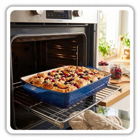 Hage - Cast Iron Baking Dish - Baking Dish - Enamelled Baking Pan - For Oven Dishes, Meat, Cakes and Casseroles - 3.5 Litres - 32 x 23.5 x 6 cm - Blue
