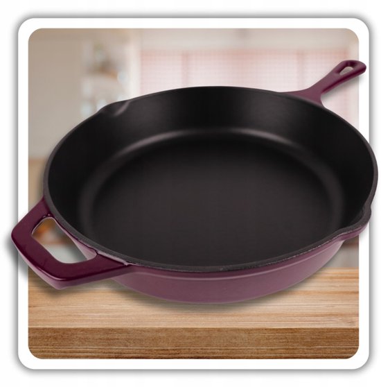 Staub - Cast Iron Frying Pan - Enameled Skillet with High Rim - Induction, Gas, Electric & Oven Safe - For Frying and Searing - Even Heat Distribution - Ergonomic Handle - Ø26 cm - Aubergine