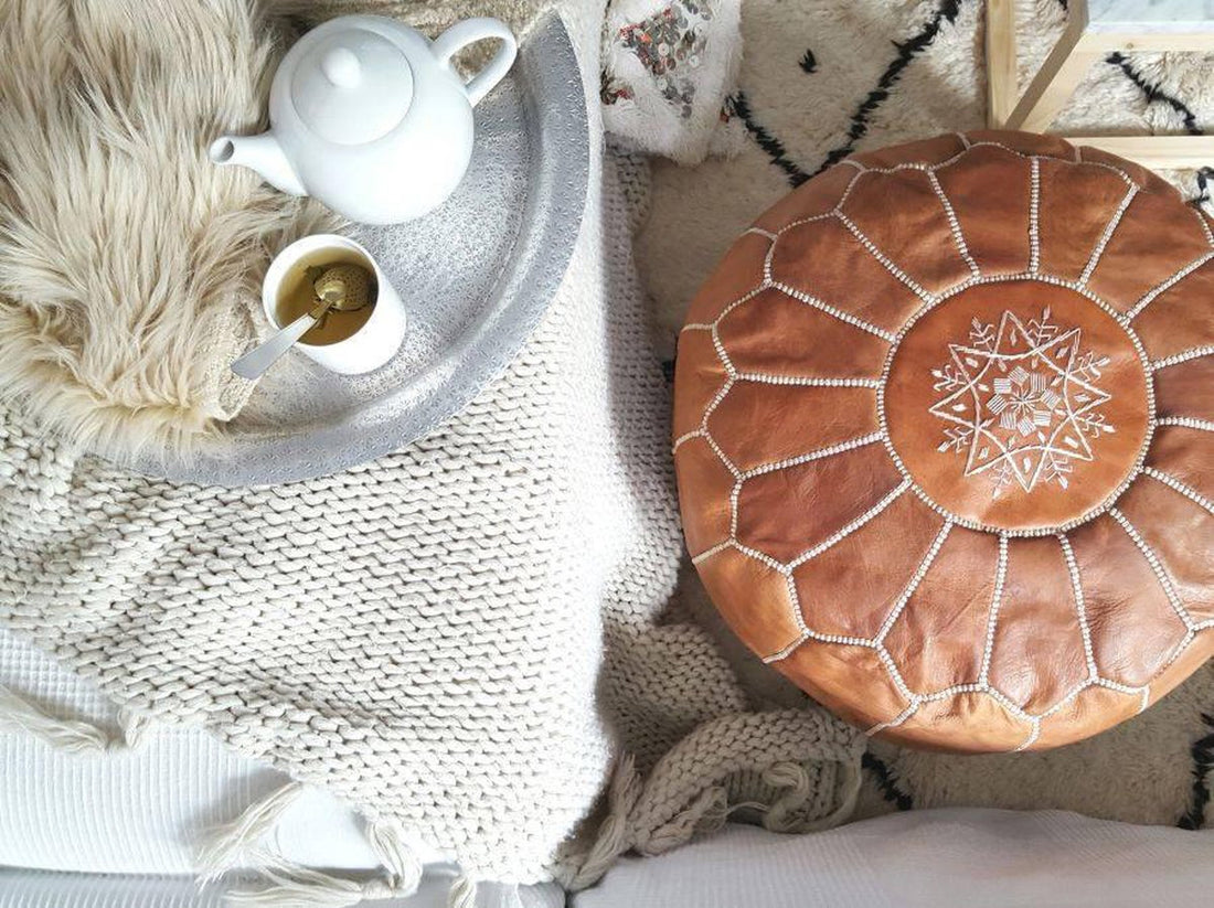Pouf marocain en cuir brun cognac – fait à la main