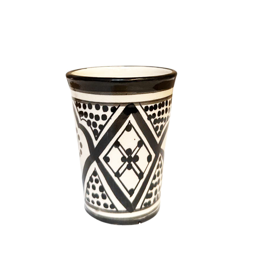 Moroccan Asfi Cup – Black and White Pottery