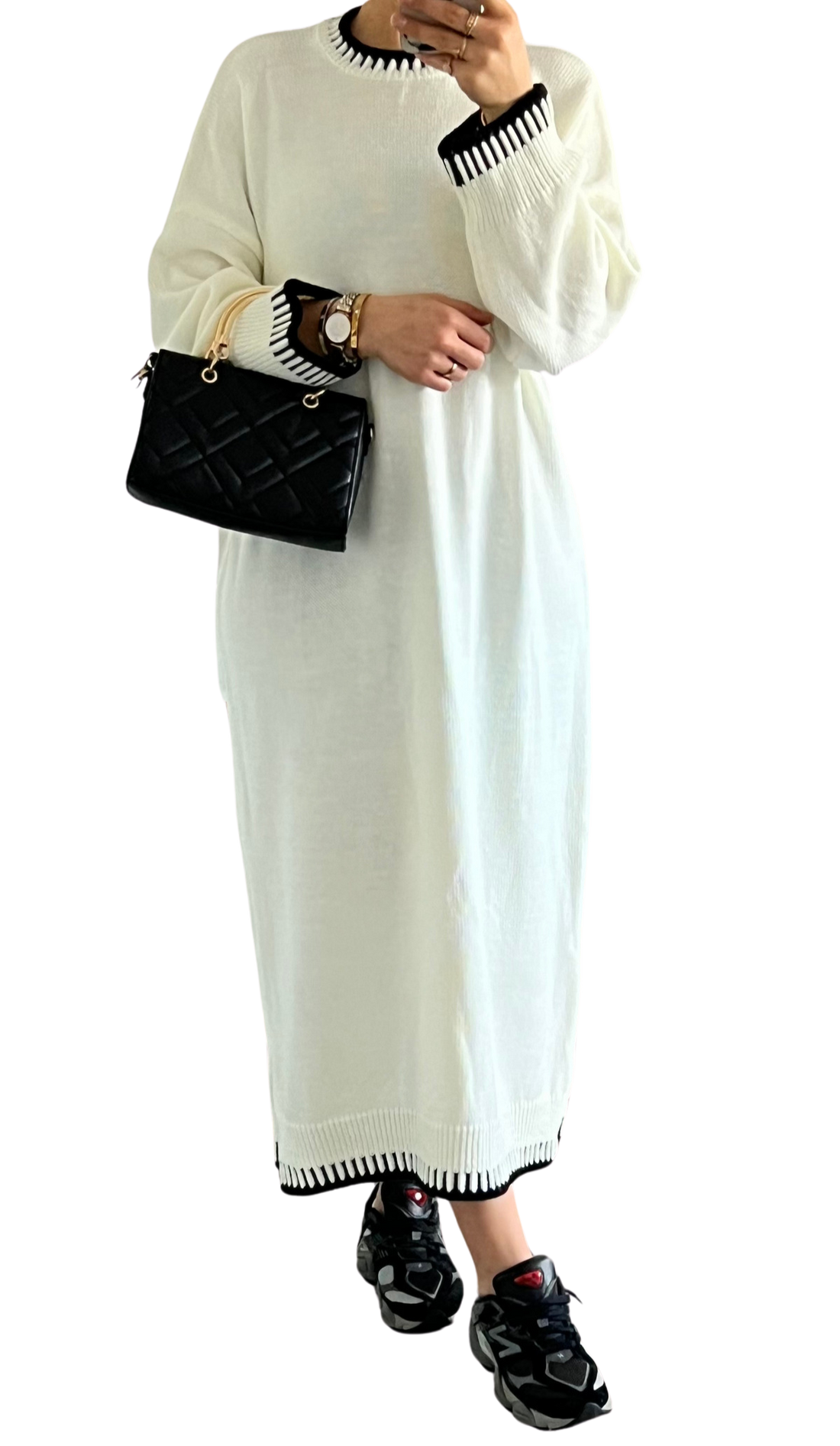 Lilly Dress – truijurk met kettingaccenten aan hals, mouwen en zoom – foto 7