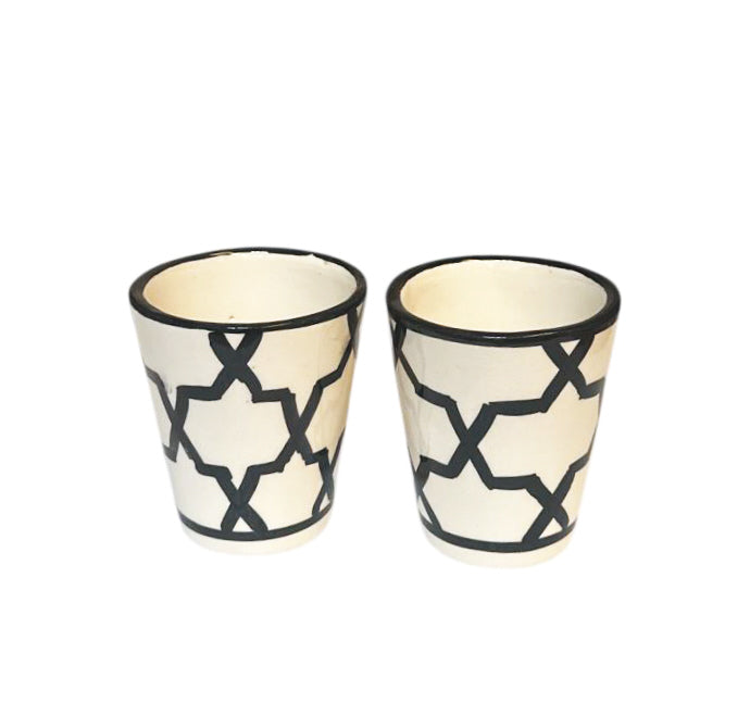 Set van 2 Marokkaanse handgemaakte bekers – zwart-wit, 8 cm hoog
