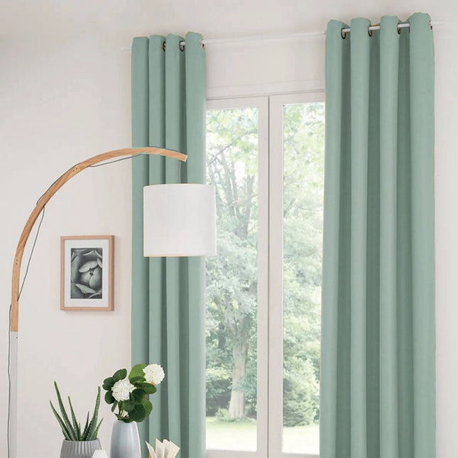 Atmosphera verduisterende gordijnen - set 2x stuks - B135 x L240 cm - mintgroen - geplooid - met ringen - kant en klaar