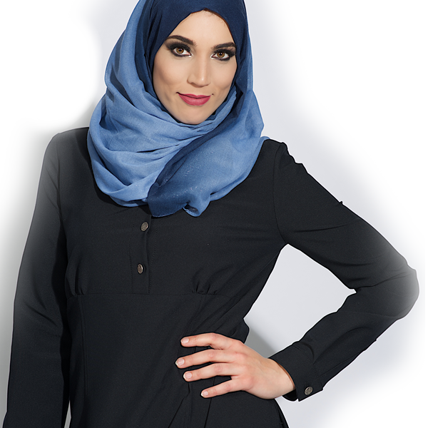 Abaya dark navy – donkerblauwe abaya met kraag en ceintuur, slank model – foto 2